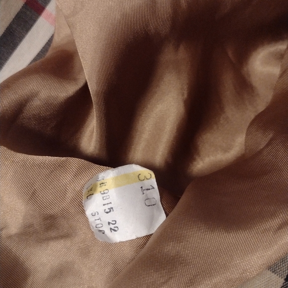 London's Burberry Double-breasted Black Women's Trench Coat, NEW - Picture 7 of 16